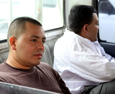 Capturan a dos hondureños al llegar deportados de EUA