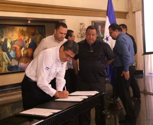 Ley de Incentivo al Transporte modernizará el servicio público