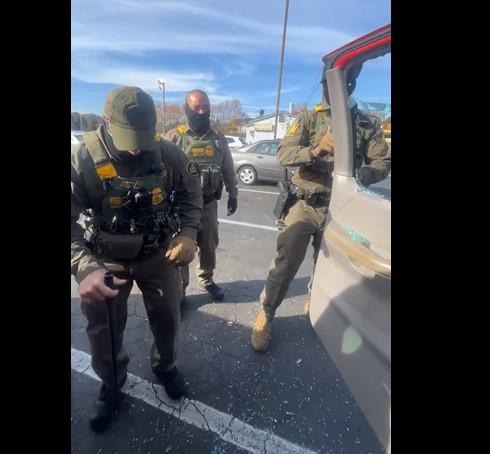 Fue un abuso: Hondureño al que ICE detuvo en Charlotte pese a ciudadanía narra su drama