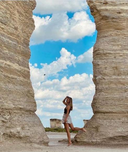 Gabby Petito inició un viaje por carretera por todo Estados Unidos junto a su novio, Brian Laundrie, y lo documentaban en YouTube bajo el nombre ‘Van Life’. La última vez que sus familiares supieron de ella fue cuando estuvo en el Parque Nacional Grand Teton de Wyoming.