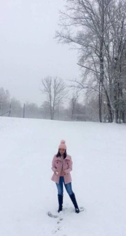 Denia Argueta también compartió su imagen de la inusual nevada de Primavera.