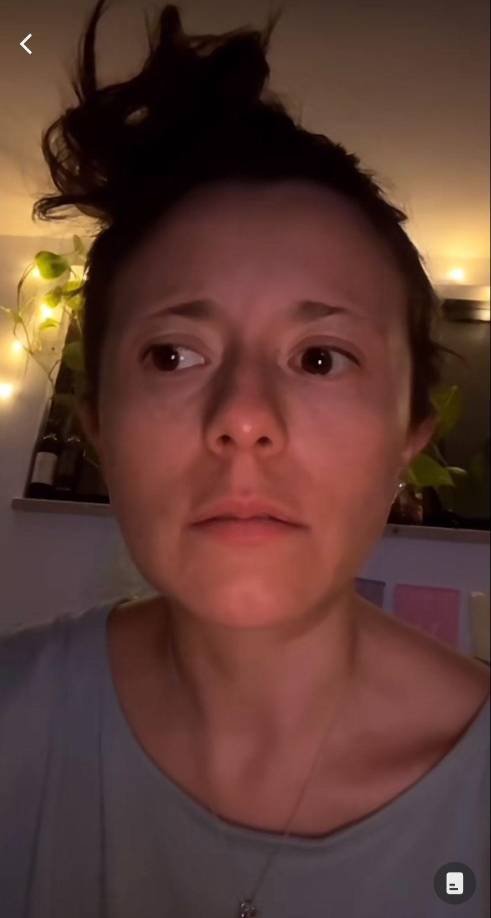 En sus videos, reveló detalles sobre su situación y cómo estaba resguardándose en el territorio israelí. Sus publicaciones causaron un gran impacto en las redes sociales.