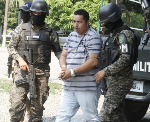 Desarticulan red que falsificaba documentos