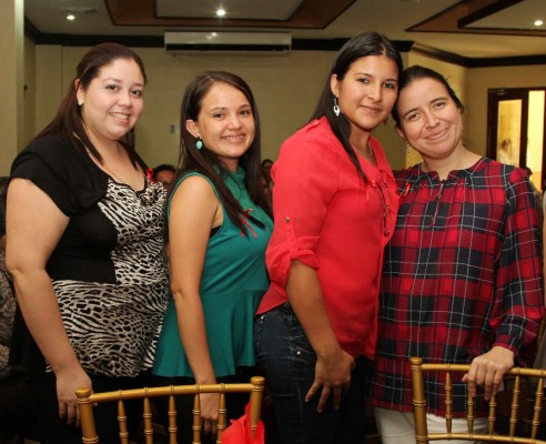 Grupo Opsa agasaja a las madres