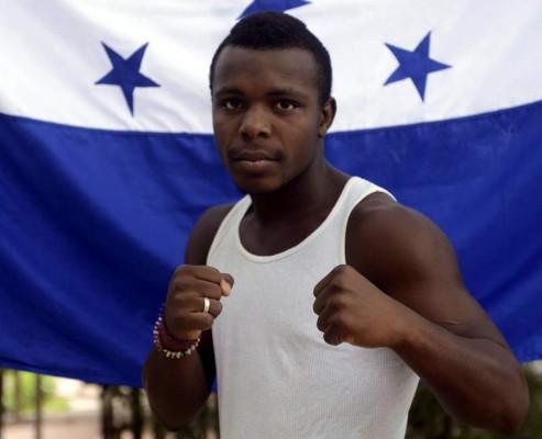 El 'Escorpión' Ruiz entrena para retener título en casa