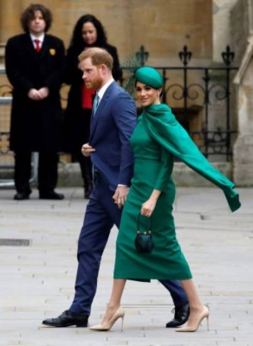 Britain's Prince Harry, Duke of Sussex, (L) and Meghan, Duchess of Sussex arrive to attend the annual Commonwealth Service at Westminster Abbey in London on March 09, 2020. - Britain's Queen Elizabeth II has been the Head of the Commonwealth throughout her reign. Organised by the Royal Commonwealth Society, the Service is the largest annual inter-faith gathering in the United Kingdom. (Photo by Tolga AKMEN / AFP)