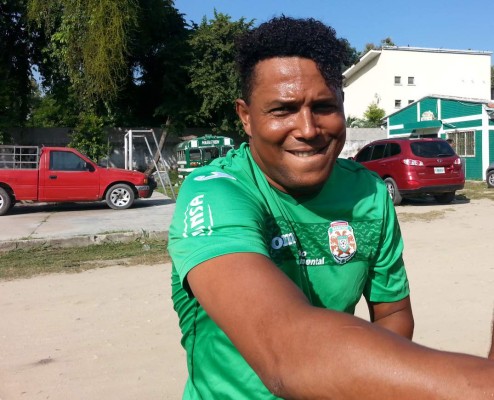 Carlos Pavón se integra a las filas del Marathón