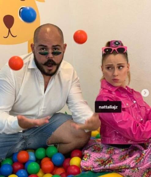 En el pasado mes de junio, Andrés se reunió con su compañera de elenco de 'Vivan Los Niños', Natalia Juárez, que interpretó a la creída 'Simoneta'.