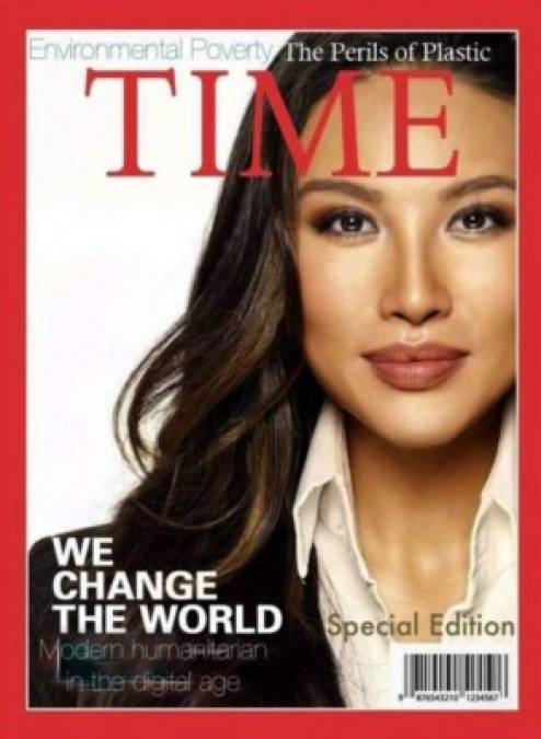 Lo que más llamaba la atención era la portada de la revista Time que Chang incluyó en su hoja de vida, que la destacaba como una de las personas humanitarias que cambian el mundo en la era digital. Sin embargo, la NBC reveló que la funcionaria modificó la portada en Photoshop.