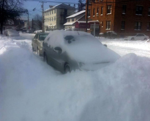 Fotos de hondureños afectados por la tormenta de nieve en EUA