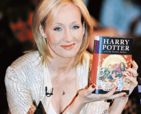 Séptimo libro de Potter causa revuelo mundial