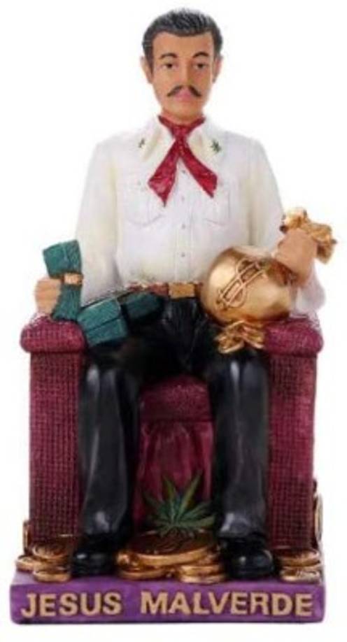 ¿Quién fue Jesús Malverde?<br/><br/>Jesús Juárez Mazo más conocido como Jesús Malverde fue un bandido mexicano que nació en el Estado de Sinaloa que habría sido salteador de caminos y es venerado como santo por algunos.<br/><br/>La Iglesia católica no lo considera como un santo verdadero. Su culto se ha extendido por todo Sinaloa y fuera de él.