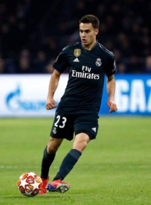 En la plantilla actual, Sergio Reguilón ha aprovechado el momento del brasileño para hacerse con un sitio en el once. El canterano, de momento, ha cumplido cada vez que ha tenido oportunidad, por lo que parece seguro que continuaría la temporada que viene.