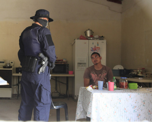 Tres noches le duraban esposas al estadounidense en Honduras