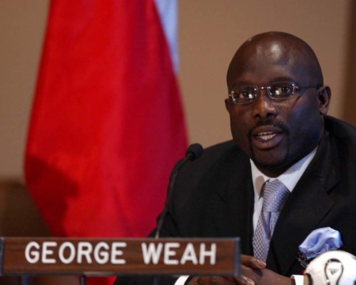 Exfutbolista George Weah elegido senador de Liberia