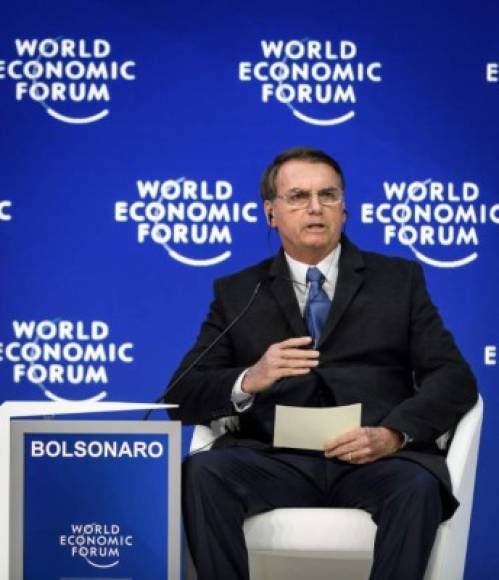 El presidente de Brasil, Jair Bolsonaro, principal aliado de EEUU en América del Sur también respaldó la presidencia de Guaidó tras convertirse en uno de los principales antagonistas de Maduro en la región.
