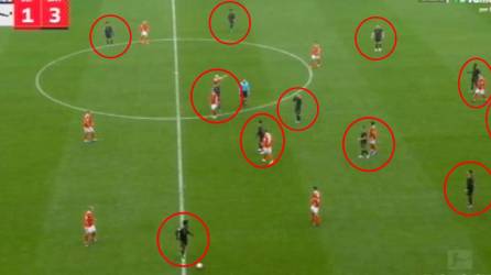 El Bayern Múnich estuvo con 11 jugadores de campo, más Manuel Neuer en la portería, en el partido frente al Friburgo.