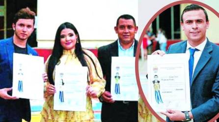 Los periodistas de LA PRENSA Gerson Ariel Trigeros, Kleymer Baquedano y Amílcar Izaguirre recibieron ayer sus títulos.