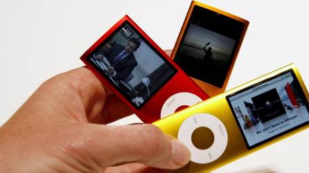 Varios modelos del iPod Nano.