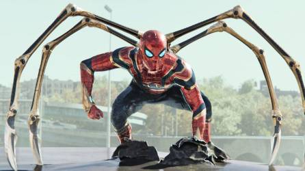 Tom Holland protagoniza “Spider-Man: Sin Camino a Casa”.