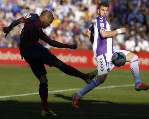 Valladolid sorprende a un desconocido Barça y lo aleja del título de Liga
