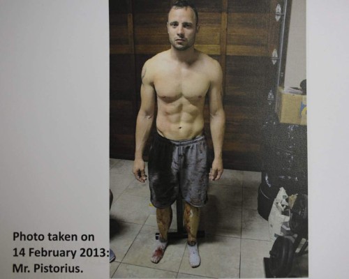 Pistorius, culpable de homicidio por matar a su novia a tiros: Jueza