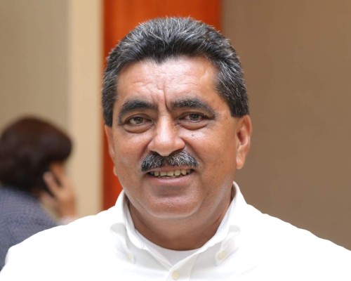 Competencia desleal ahorca al sector lechero de la región