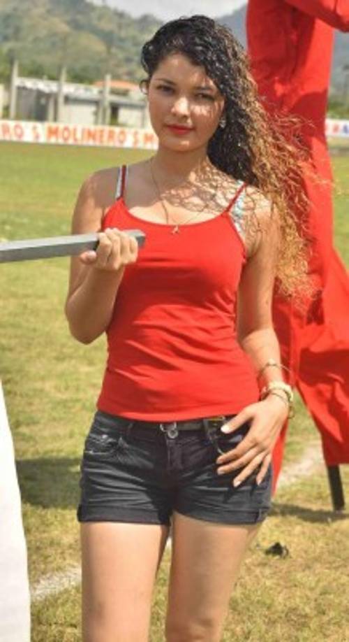 Ella cautivó en Tocoa durante el duelo entre Real Sociedad vs Social Sol.