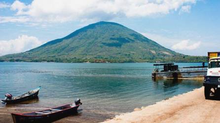 La isla en el golfo de Fonseca hará conexión con la aldea Coyolito, Valle, en tierra firme.