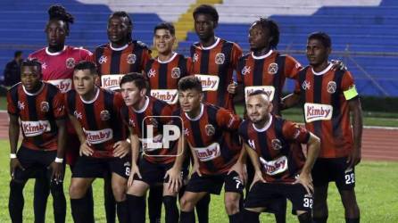 El Lone FC se clasificó a las semifinales del Torneo Apertura 2021 de la Segunda División de Honduras.