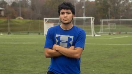 Carlos Moradel llegó a los 13 años a Estados Unidos, su sueño es vestir la camiseta de la Selección de Honduras.