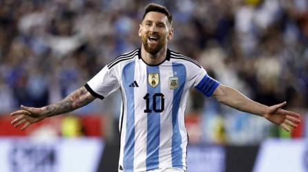 Lionel Messi volvió a marcar un doblete con Argentina, esta vez en amistoso frente a Jamaica.