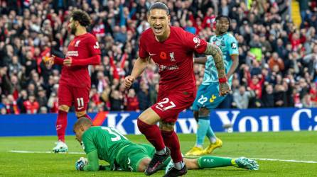 El uruguayo Darwin Núñez anotó un doblete para la victoria del Liverpool ante el Southampton en la Premier League.
