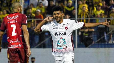 Johan Venegas fue una de las figuras del Alajuelense ante Real España.