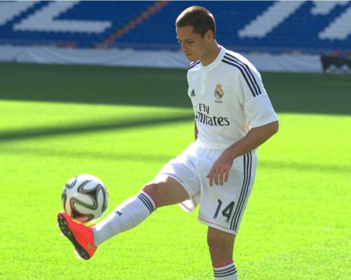 'Chicharito' Hernández es presentado por el Real Madrid