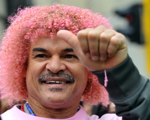 'El Pibe' Valderrama, de rubio a rosa