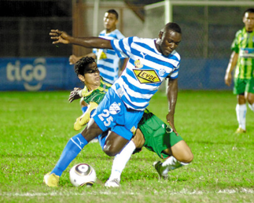 Copete rescató al Victoria