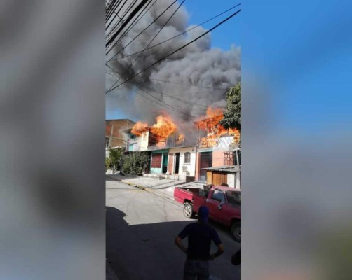 Incendio consume varias viviendas en el barrio Bella Vista de Tegucigalpa