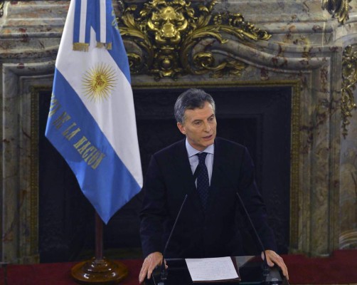 Macri 'necesita tiempo', dicen argentinos agobiados por inflación
