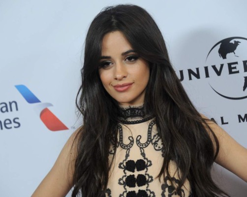 Camila Cabello ayuda a los niños pobres