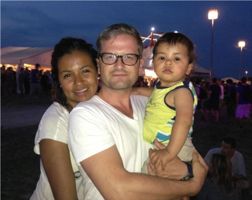 Madre hondureña desesperada pide a gritos ayuda para su pequeño Noah