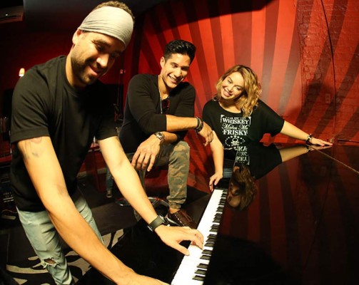 Chiquis, Chino y Nacho juntos