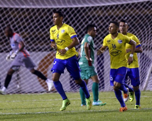 Honduras: Victoria sorprende a Marathon en Olímpico