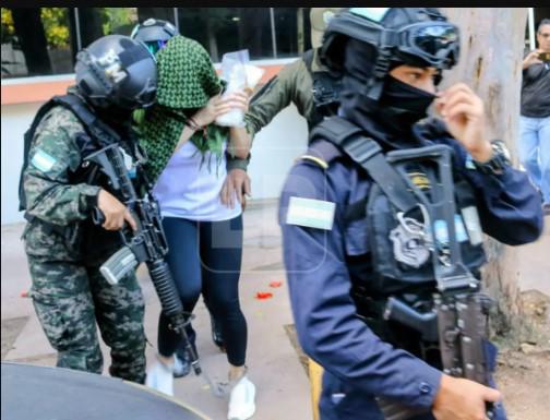 La insólita forma en que exfiscal Francia Medina supo que la estafaron con un reloj Rólex