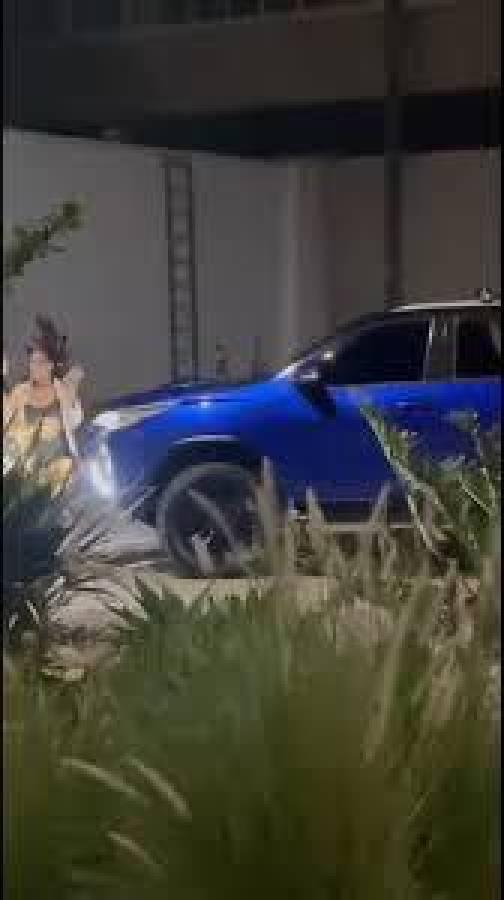 Jugador costarricense es descubierto siéndole infiel a su esposa