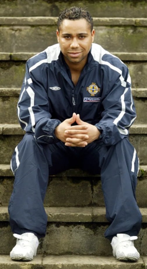 De jugar en la Premier a ser vendedor de autos y consejero