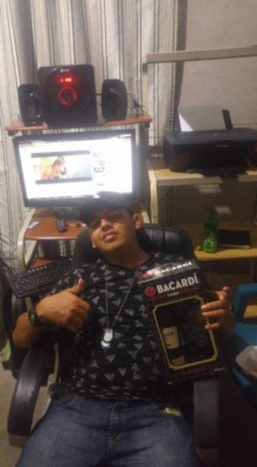 Marvin Paredes es la cuarta víctima del accidente que le arrebató la vida a cinco amigos en la carretera CA-13 la mañana de este domingo.