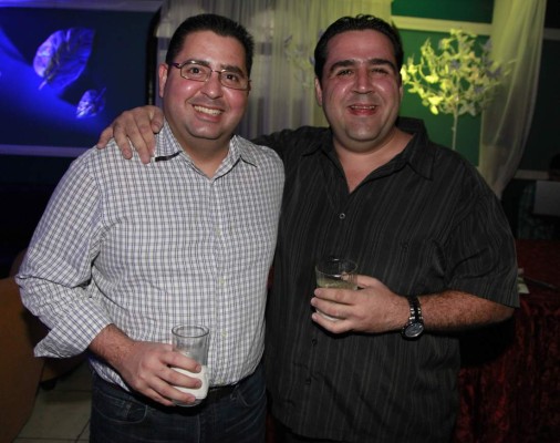 Exgraduados de la EIS celebran aniversario