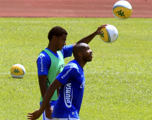 La Selección de Honduras llegará fina ante Jamaica
