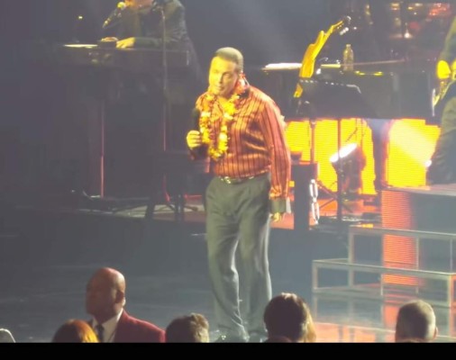 Llaman a Luis Miguel gordo y calvo